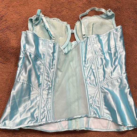 Fredericks of Hollywood corset - Picture 2 of 2